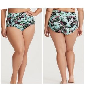 Torrid High Waisted Ruched Swim Bikini Tropical Plus Size 5X
